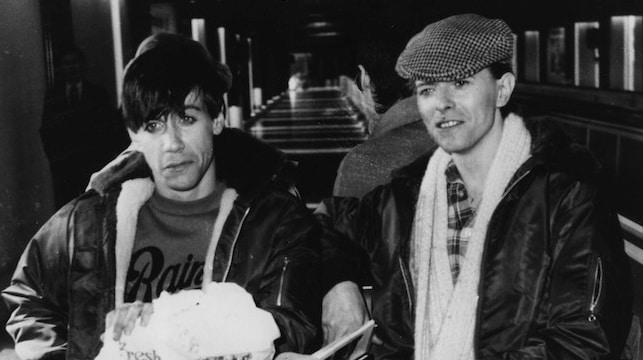 Iggy-Pop-and-David-Bowie-in-Germany-March-1977  