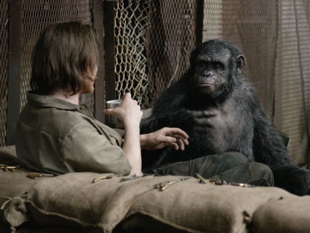 Dawn-of-the-Planet-of-the-Apes-2014-Movie-Picture-11  