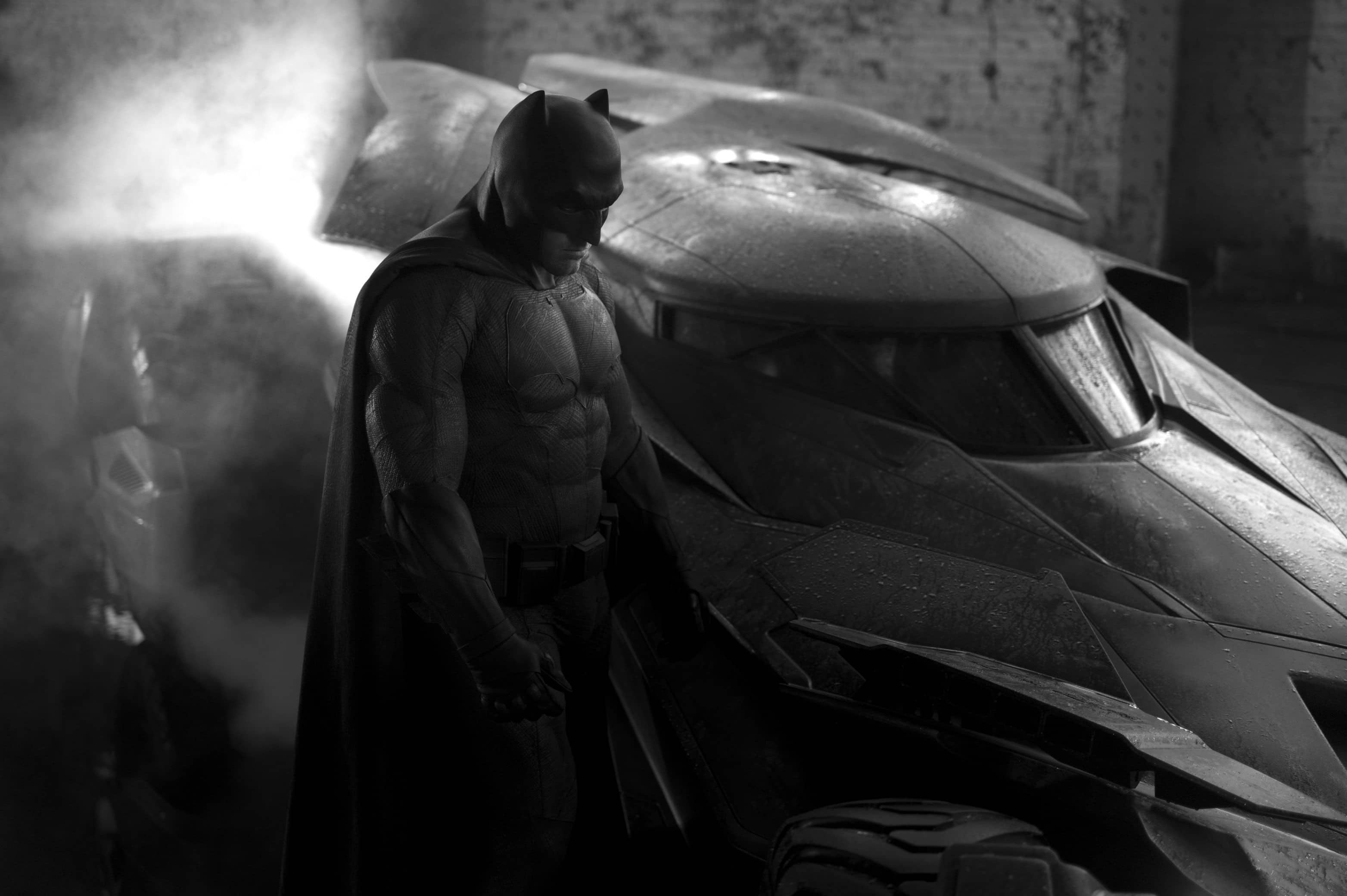 Batman-Vs-Superman-2016-Movie-Picture-02  