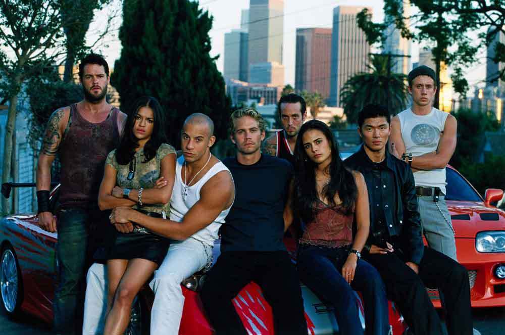 The-Fast-and-The-Furious-2001-Movie-Picture-02  