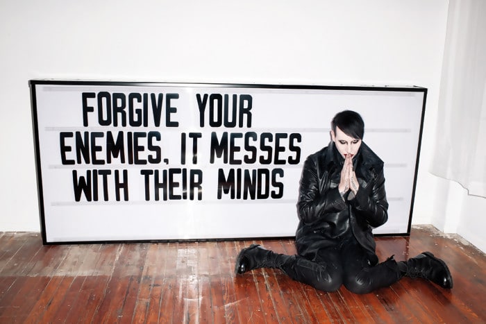 Paper-March-2015-Marilyn-Manson-06  