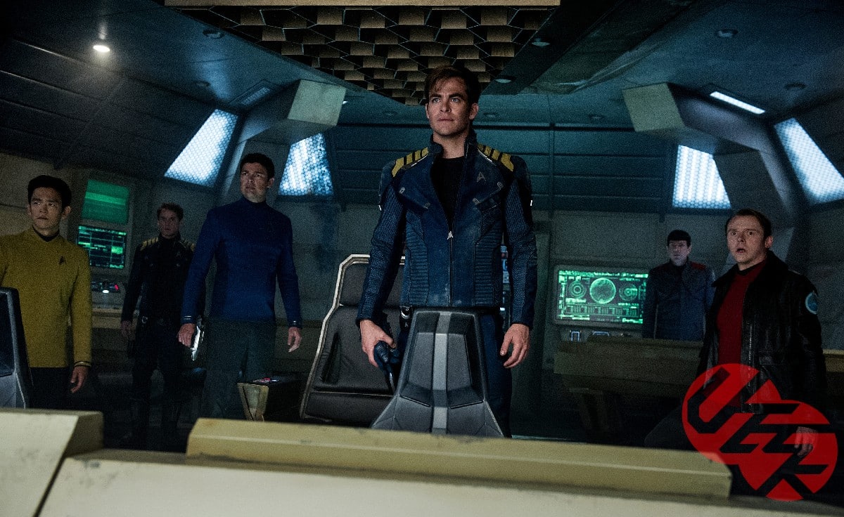 Star-Trek-Beyond-2016-Movie-Picture-02  