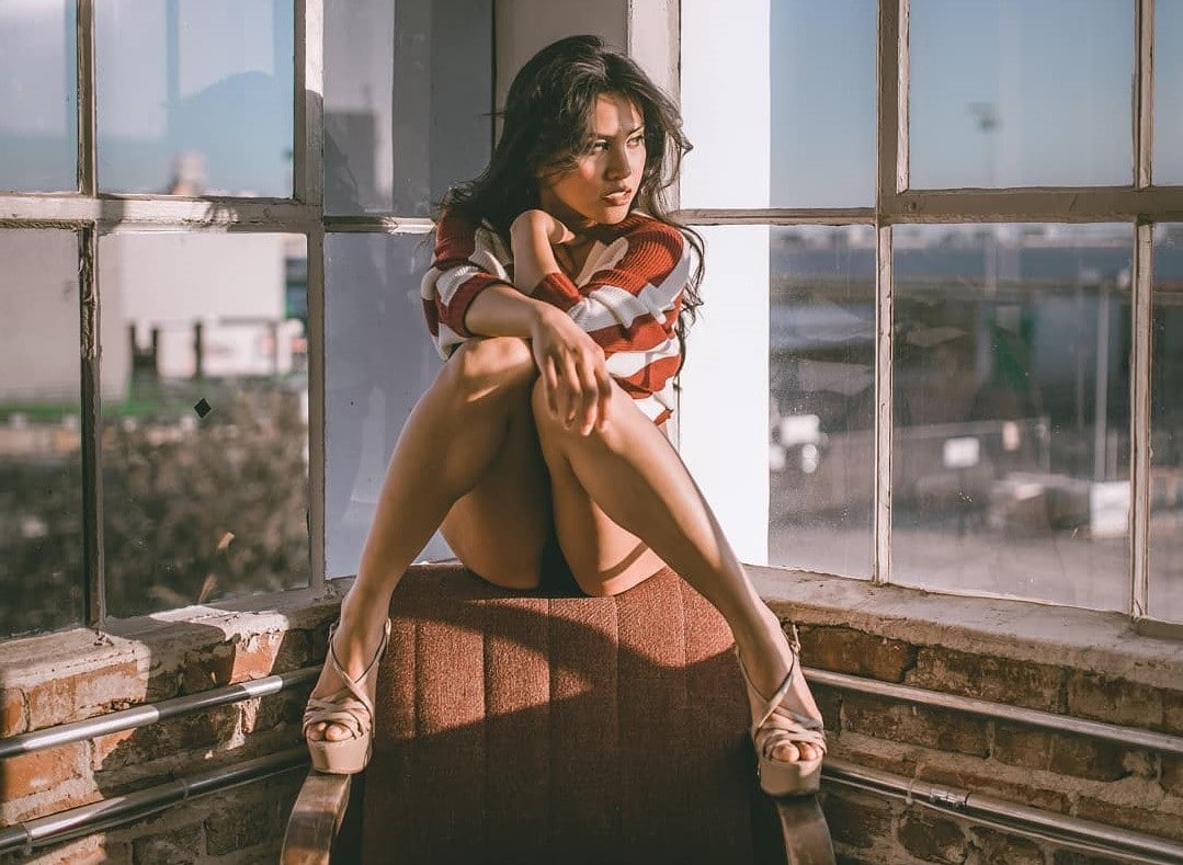 Carré Rose : Interview with Ember Snow - Eklecty-City