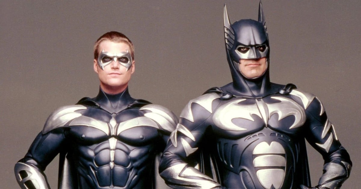 Batman-Robin-1997-Movie-Picture-03  