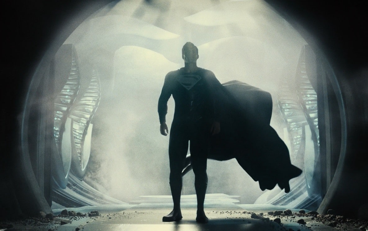 justice-league-snyder-cut-superman-black-suit  