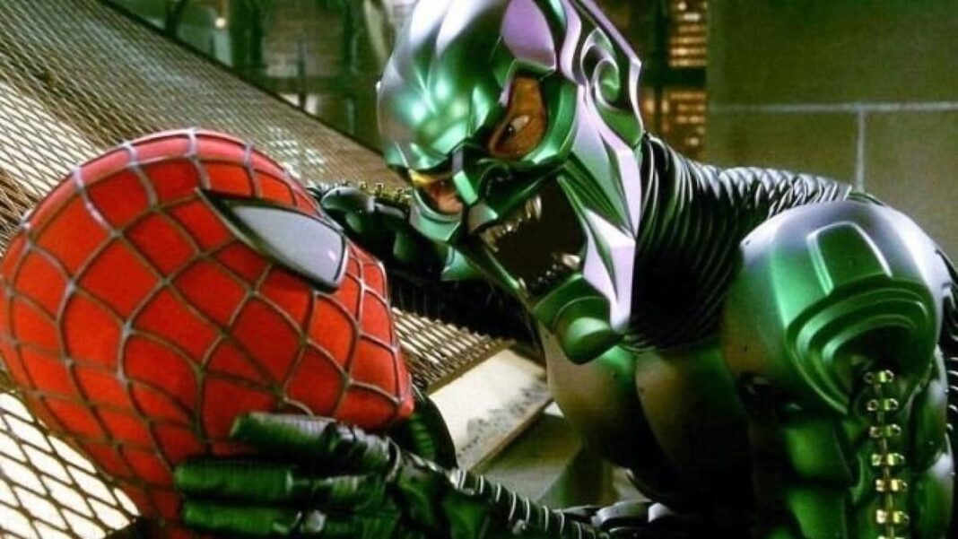 Willem Dafoe en Norman Osborn / Bouffon Vert dans Spider-Man (2002).