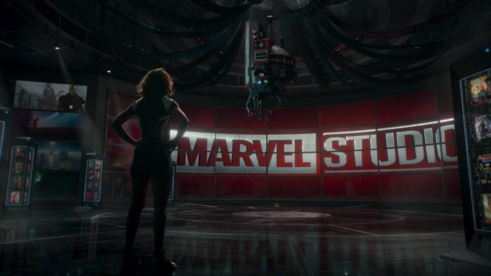 K.E.V.I.N. (Knowledge Enhanced Visual Interconnectivity Nexus), un algorithme qui construit les histoires du MCU dans la série She-Hulk : Avocate.