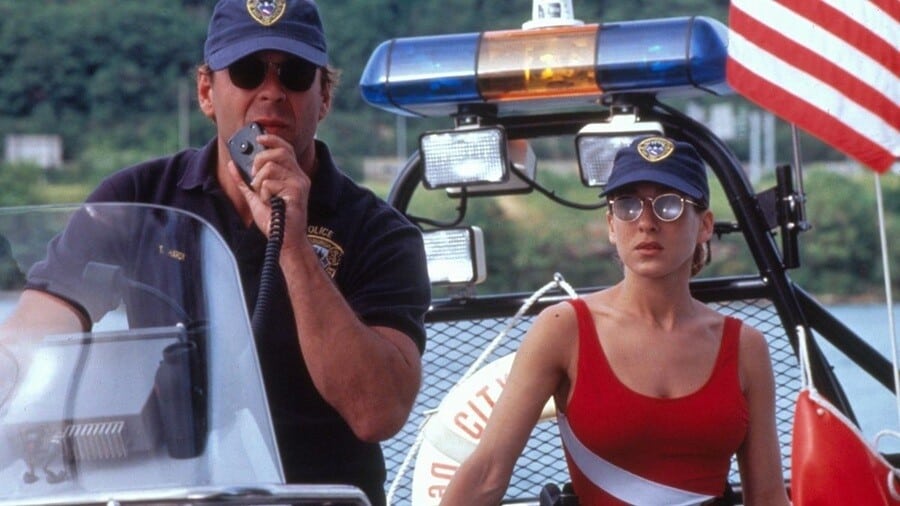 striking-distance-1993-movie-picture-01  